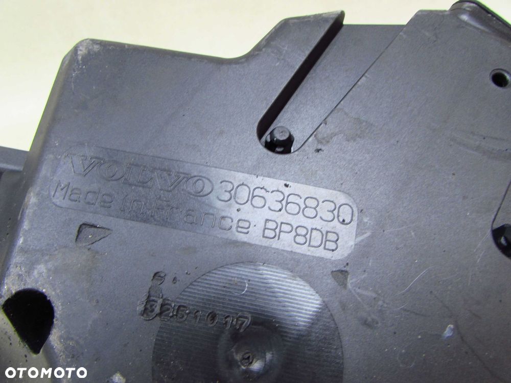 VOLVO S60 V70 XC70 2.4 D5 OBUDOWA FILTRA POWIETRA 30636830 99-07 - 7