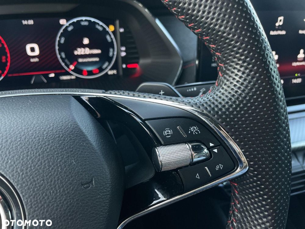 Skoda Octavia 2.0 TDI RS DSG - 36