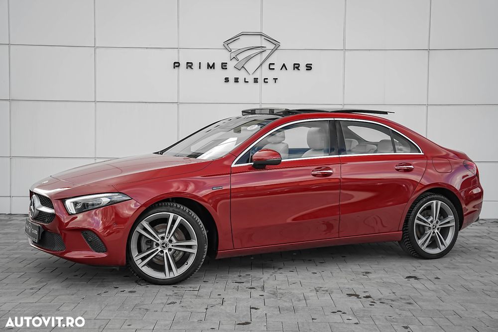 Mercedes-Benz A 250 e Sedan 8G-DCT Edition 2021 - 23