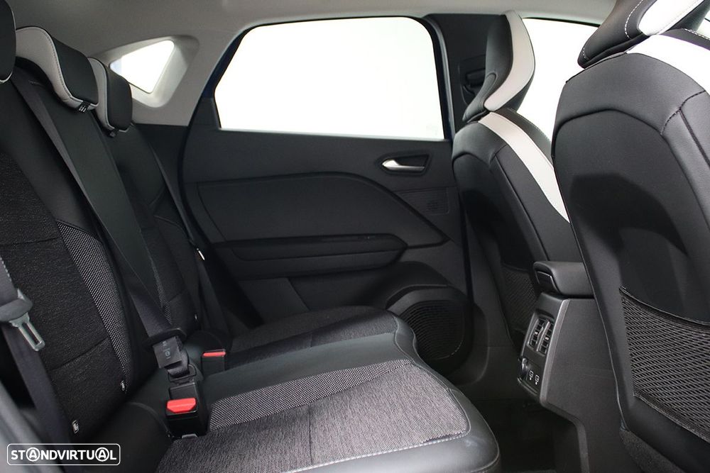 Renault Captur 1.0 TCe Techno Bi-Fuel - 23