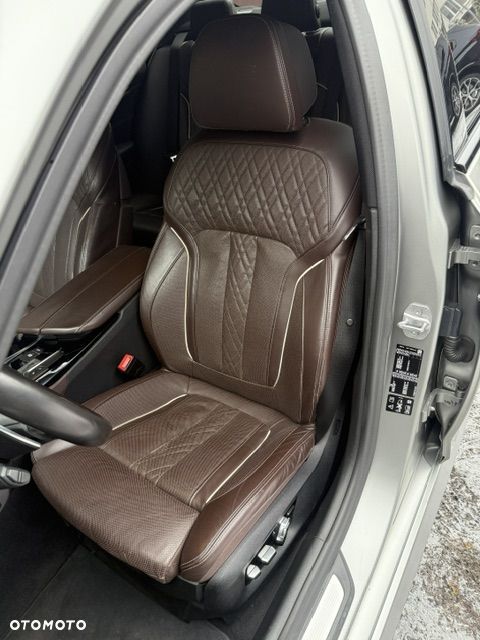 BMW Seria 5 540i xDrive M Sport sport - 13