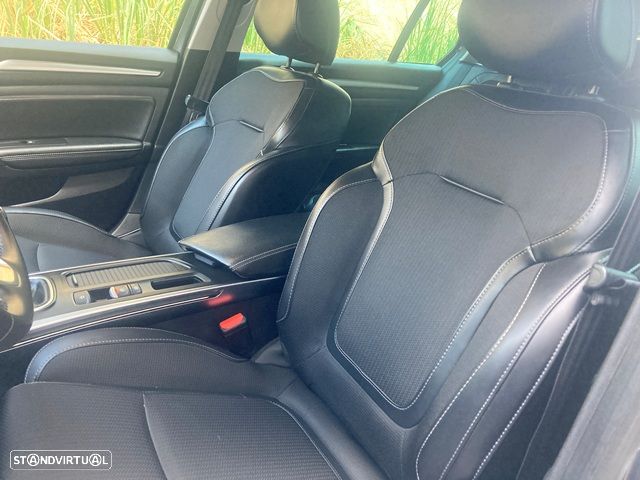 Renault Mégane Sport Tourer 1.5 Blue dCi Limited - 26