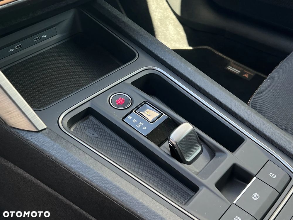 Cupra Leon 1.5 eTSI DSG - 15