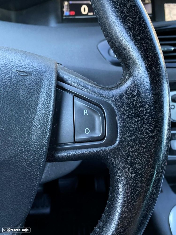 Renault Grand Scénic 1.5 dCi Bose Edition 7L - 18