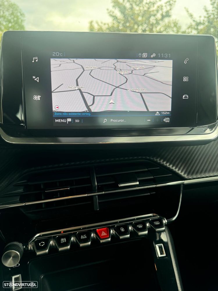 Peugeot 2008 PureTech 130 Allure - 23
