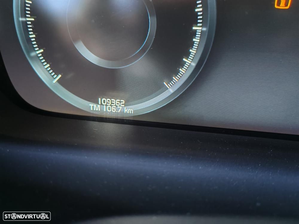 Volvo V60 2.0 T6 AWD TE Inscription Expression - 19