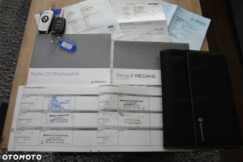 Renault Megane ENERGY TCe 100 LIMITED - 24