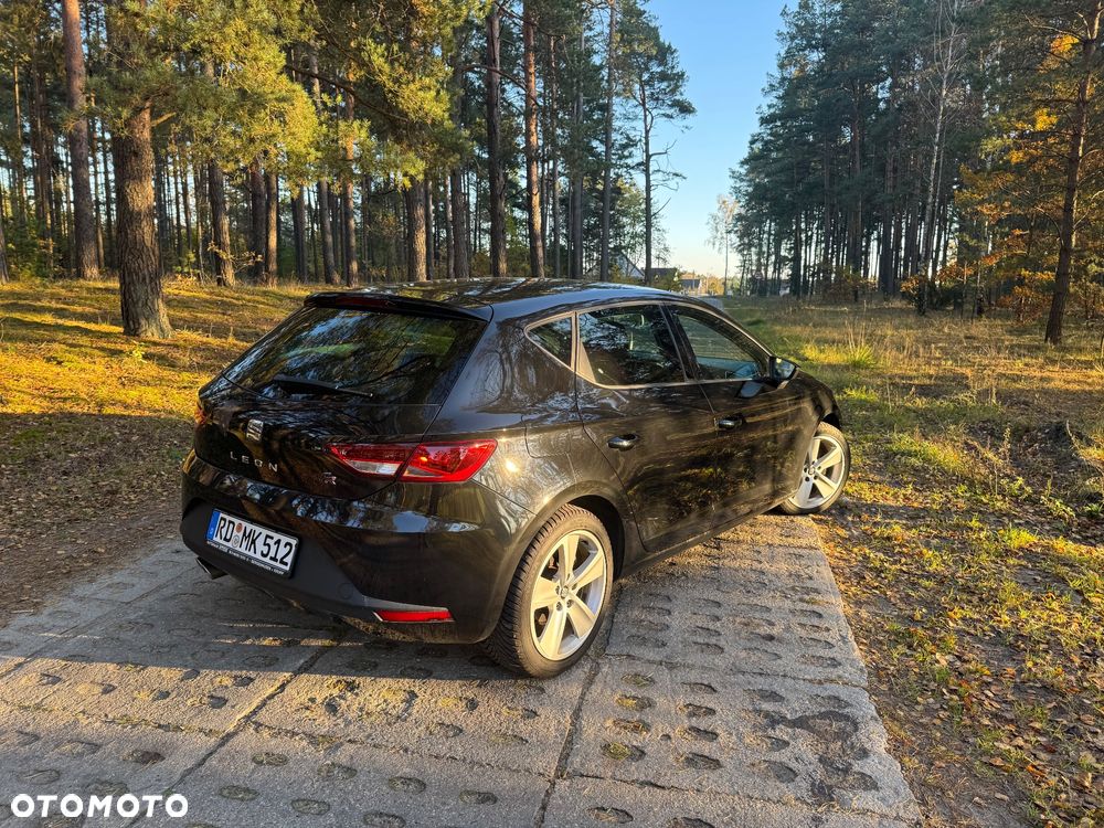 Seat Leon 2.0 TDI FR Black S&S - 2