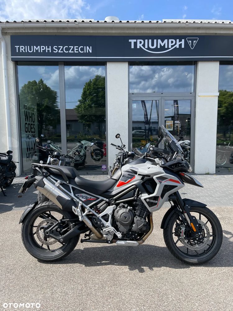Triumph Tiger - 2