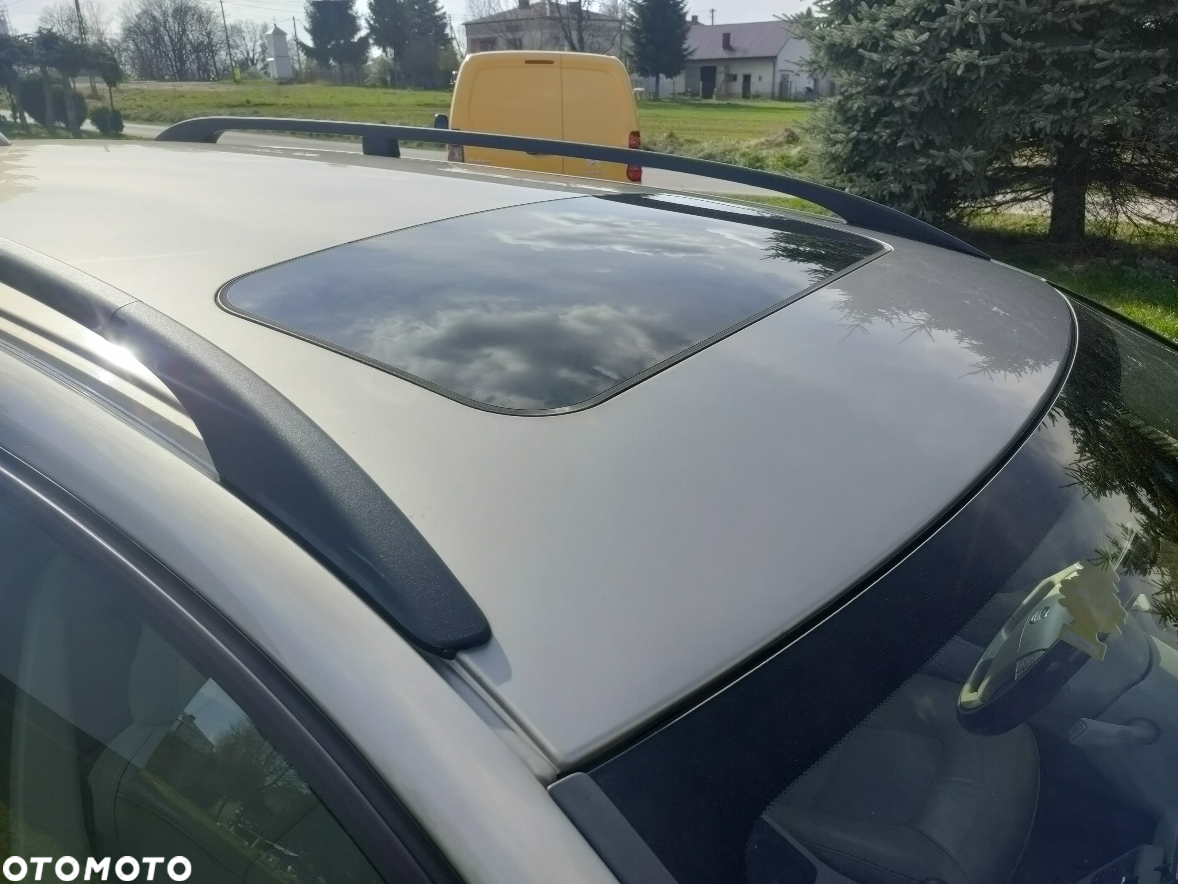 Volvo V70 2.0 Momentum - 23