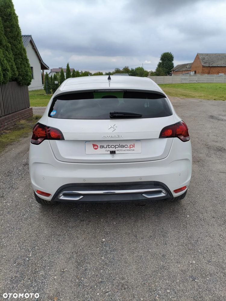 Citroën DS4 1.6 HDi SoChic - 8