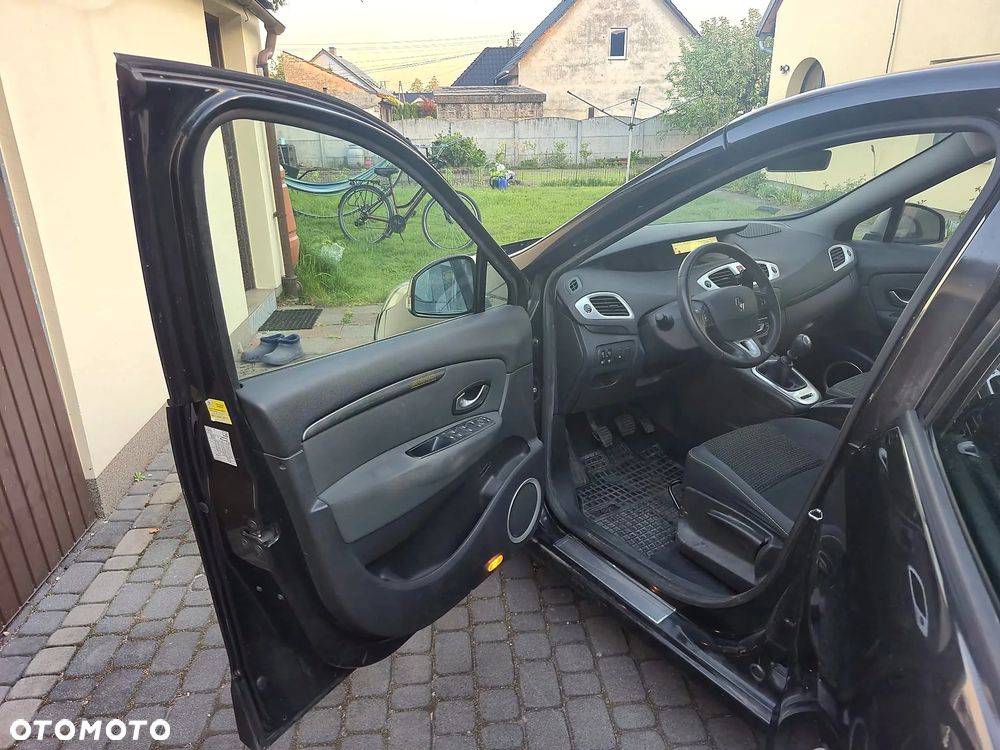 Renault Grand Scenic TCe 130 Dynamique - 9