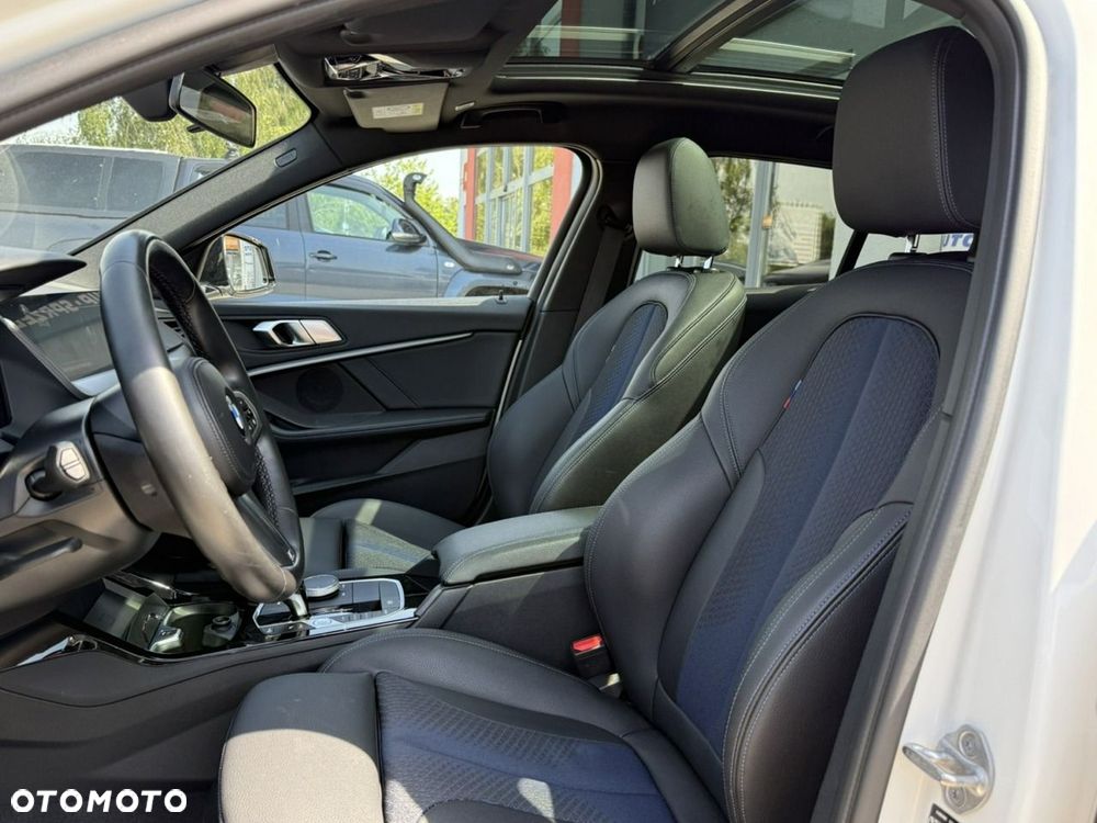 BMW Seria 1 120d M Sport Shadow - 21