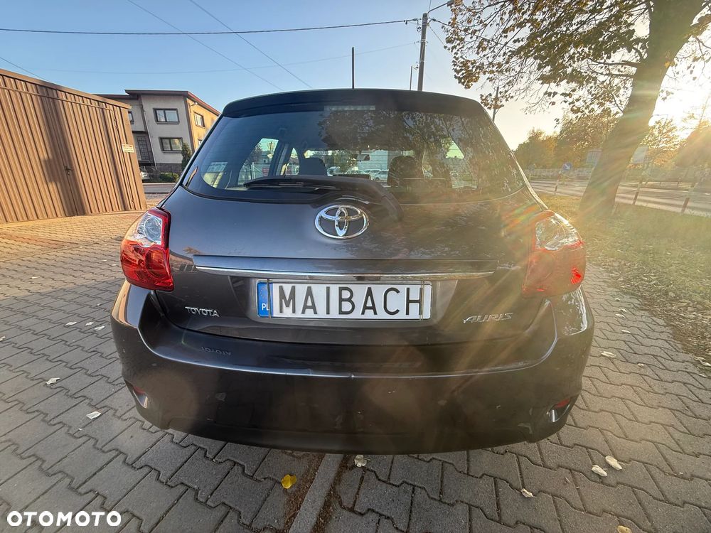 Toyota Auris - 5