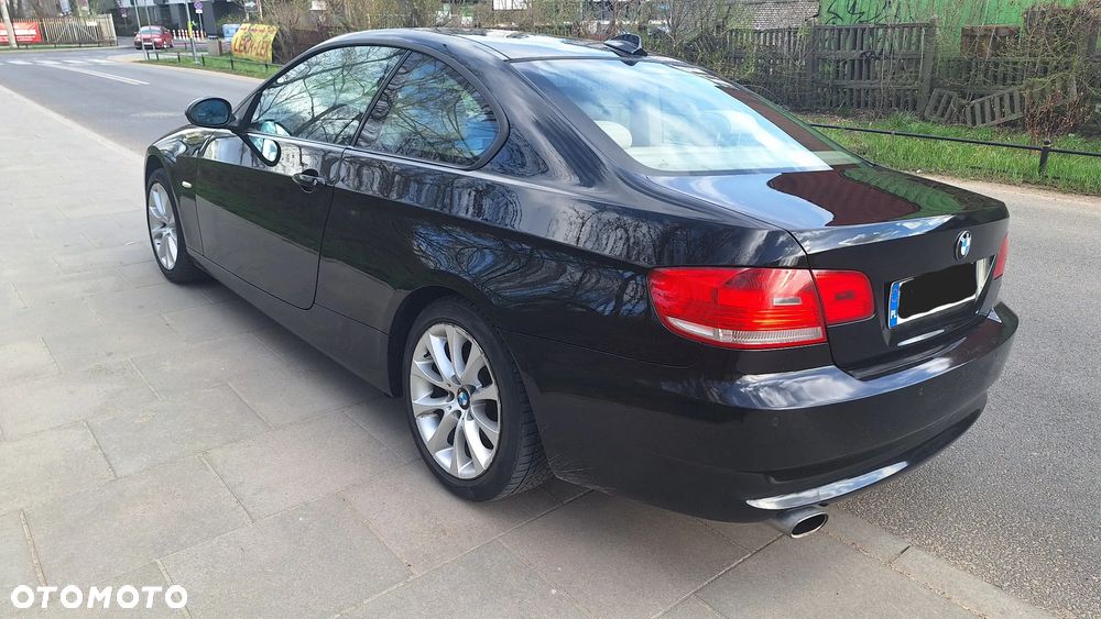 BMW Seria 3 320d - 3