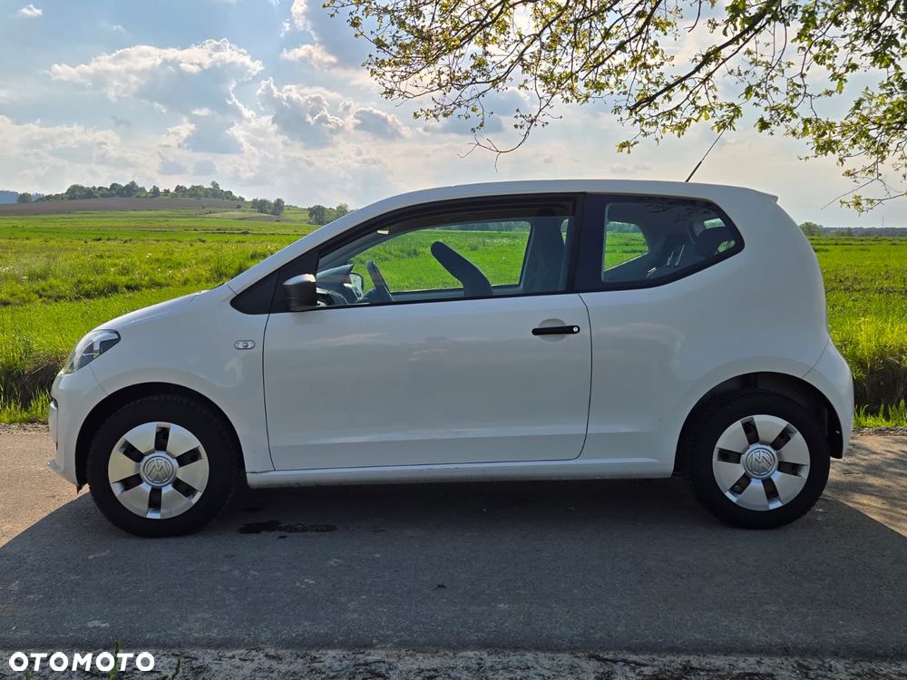 Volkswagen up! BlueMotion Technology cup - 3