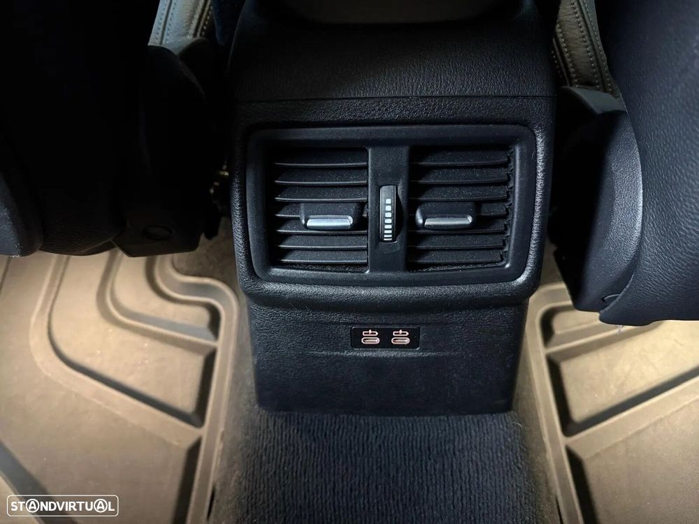 BMW X1 16 d sDrive Auto xLine - 20