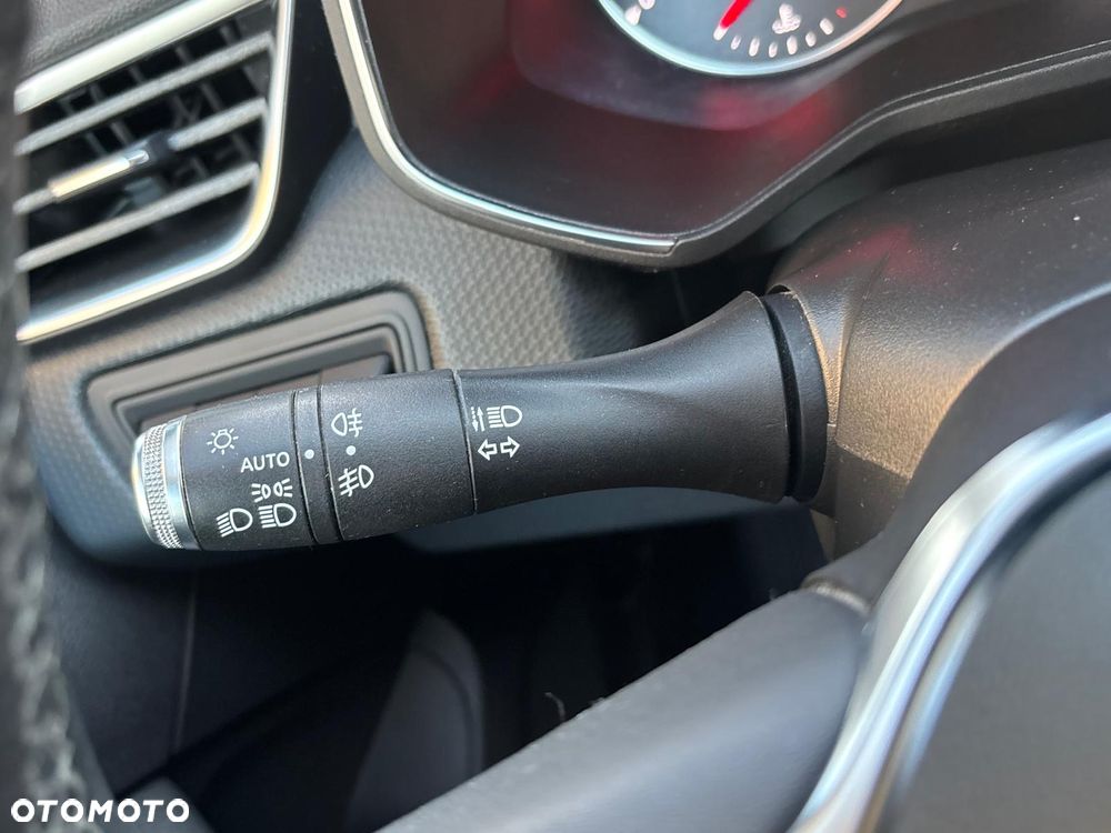 Renault Clio 1.5 dCi Energy Limited - 16