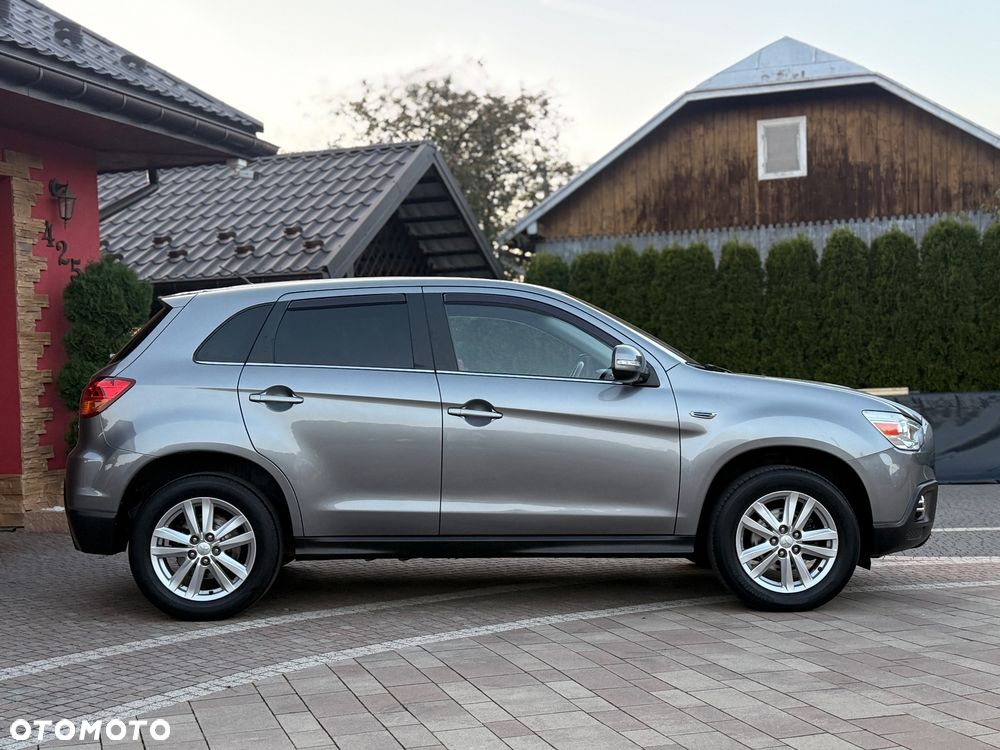 Mitsubishi ASX - 8