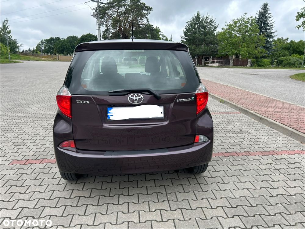 Toyota Verso S 1.33 VVT-i - 20