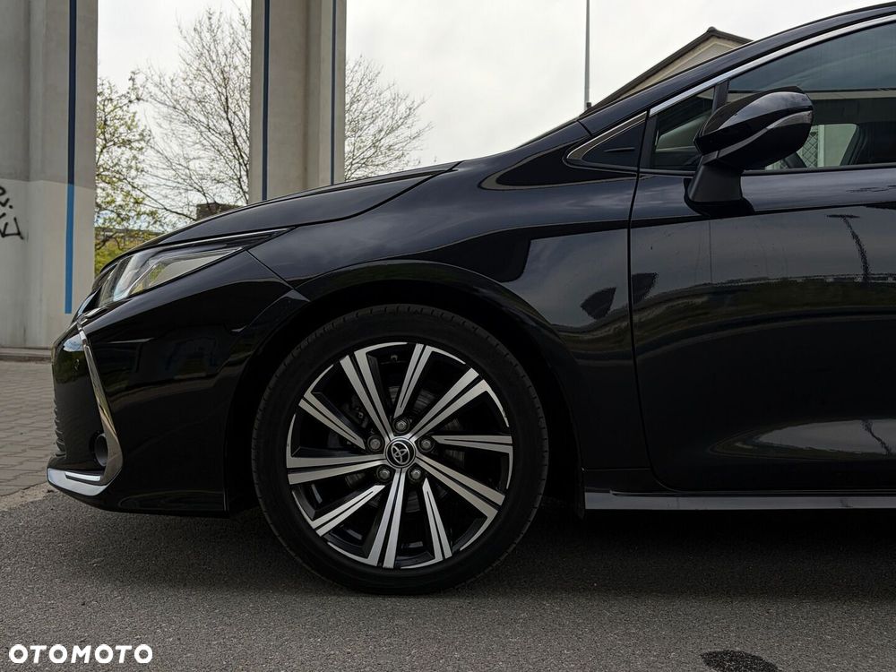 Toyota Corolla 1.8 Hybrid Comfort - 12