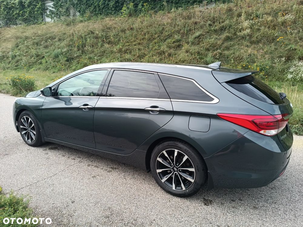 Hyundai i40 1.7 CRDi Business DCT - 2