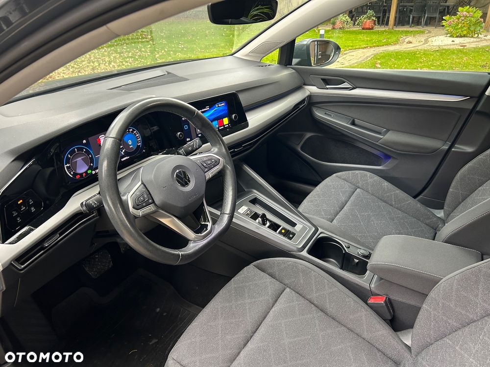 Volkswagen Golf - 30