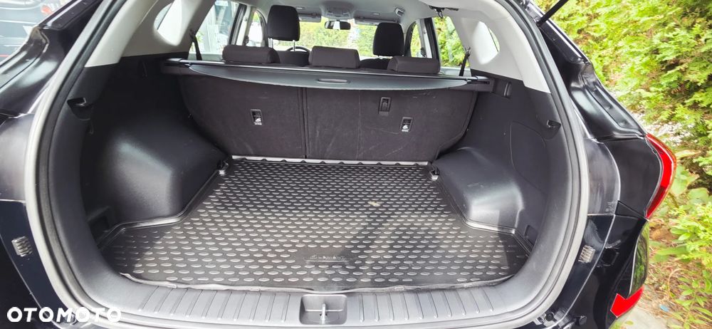 Hyundai Tucson 1.6 GDi 2WD Trend - 32