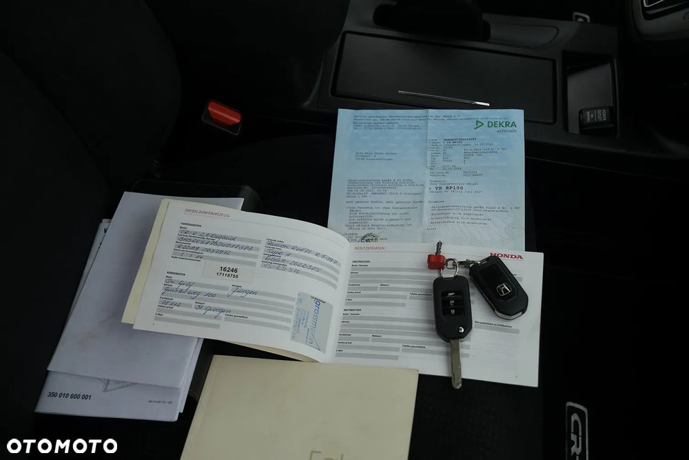 Honda CR-V 2.0i-VTEC 4WD Automatik Elegance - 36