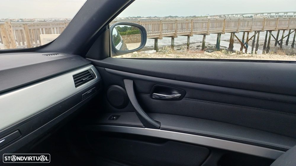 BMW 320 d Coupe - 18