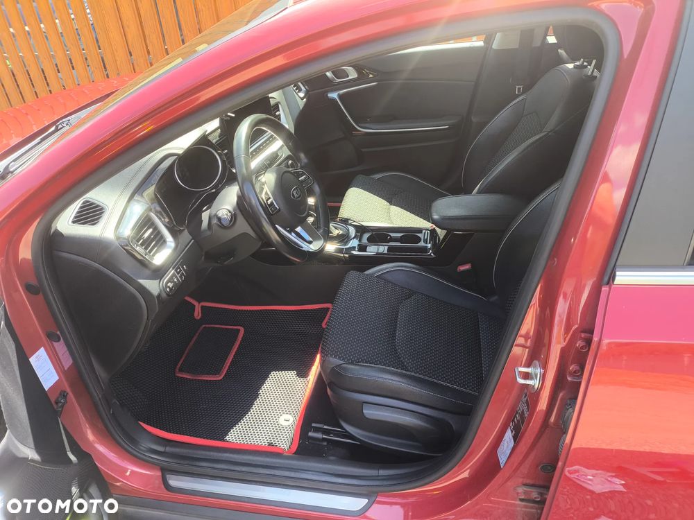 Kia XCeed 1.4 T-GDI L Business Line - 6
