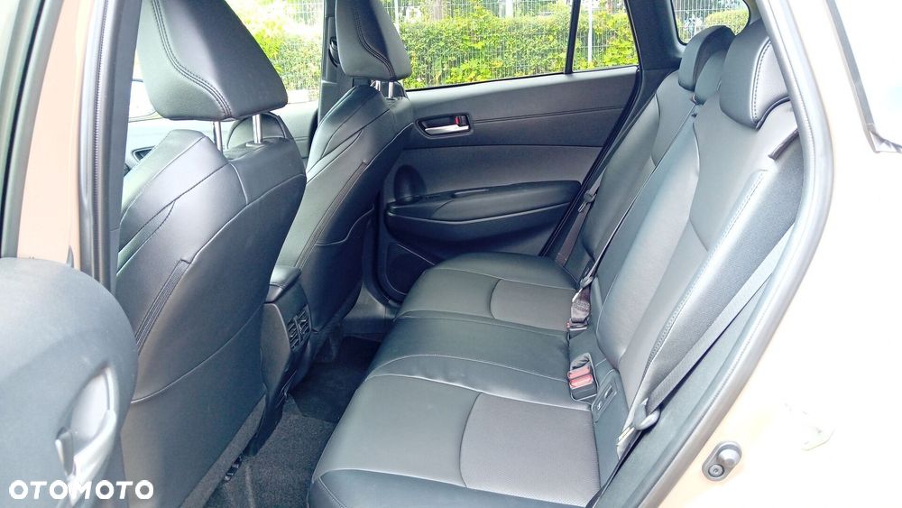 Toyota Corolla Cross 2.0 Hybrid Executive - 13