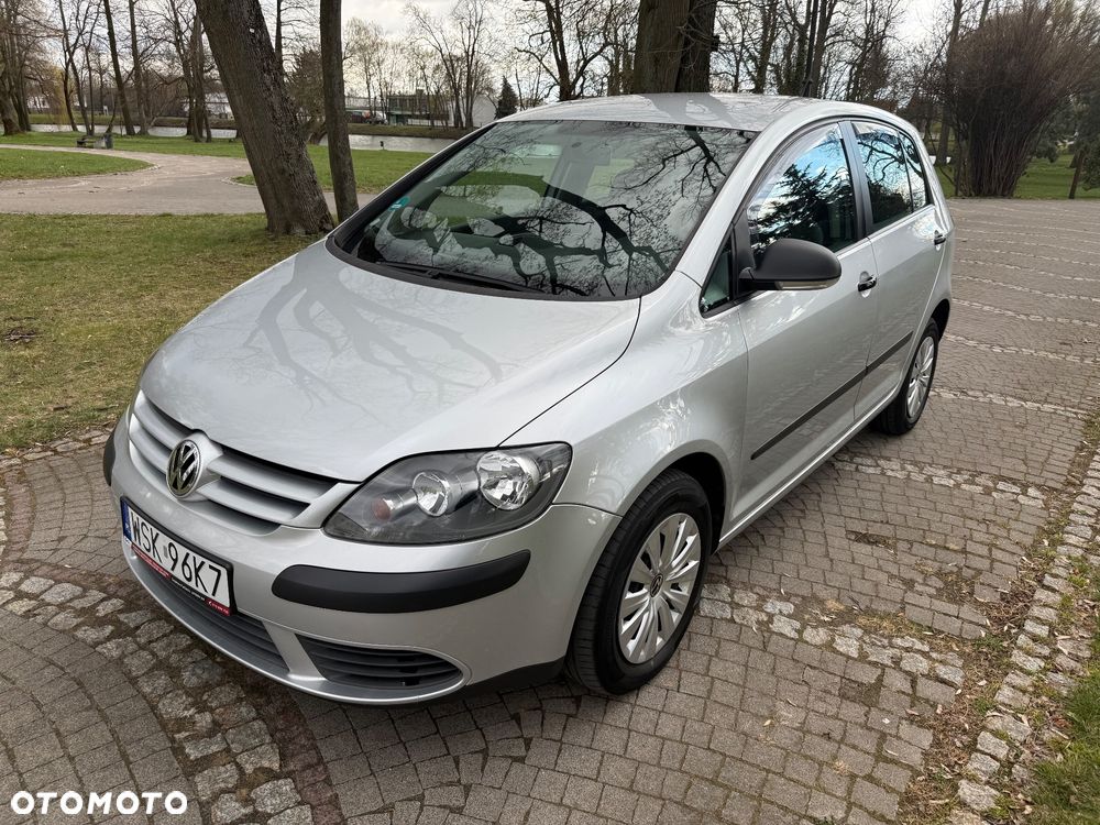 Volkswagen Golf Plus 1.9 TDI DSG Comfortline - 1