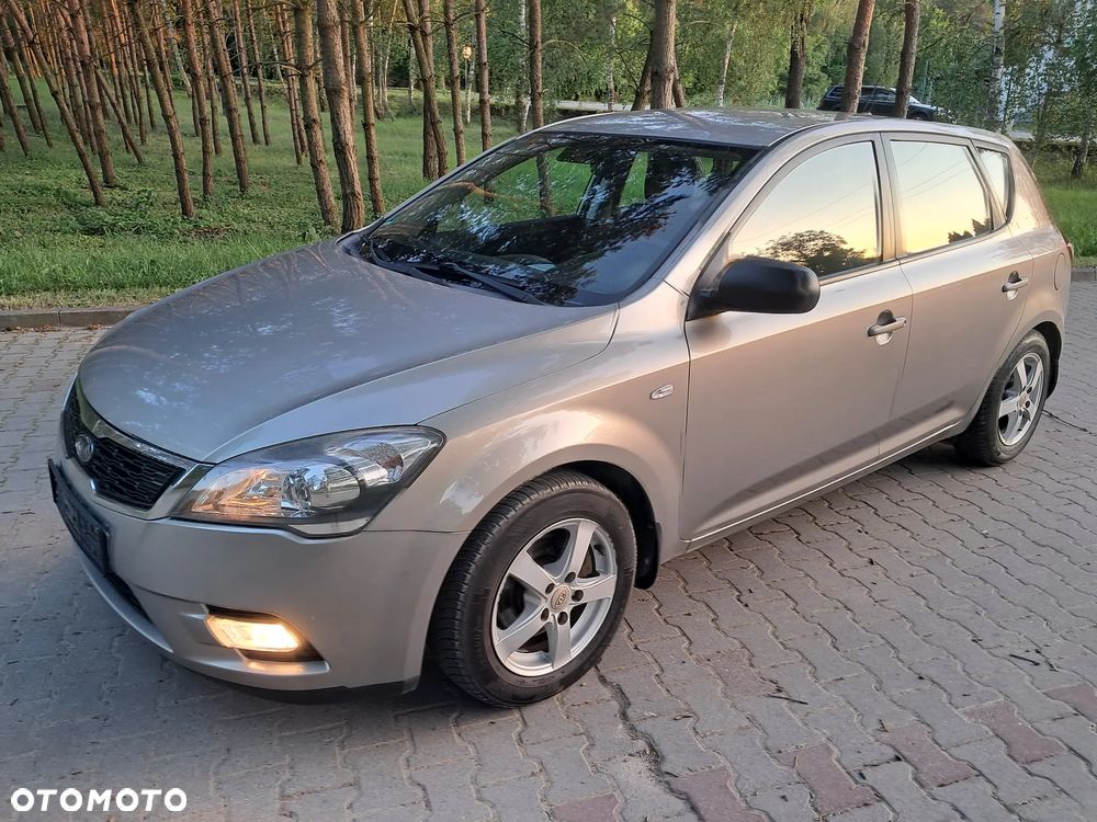 Kia Ceed 1.4 M - 1
