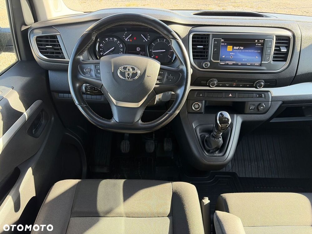Toyota Proace Verso 2023