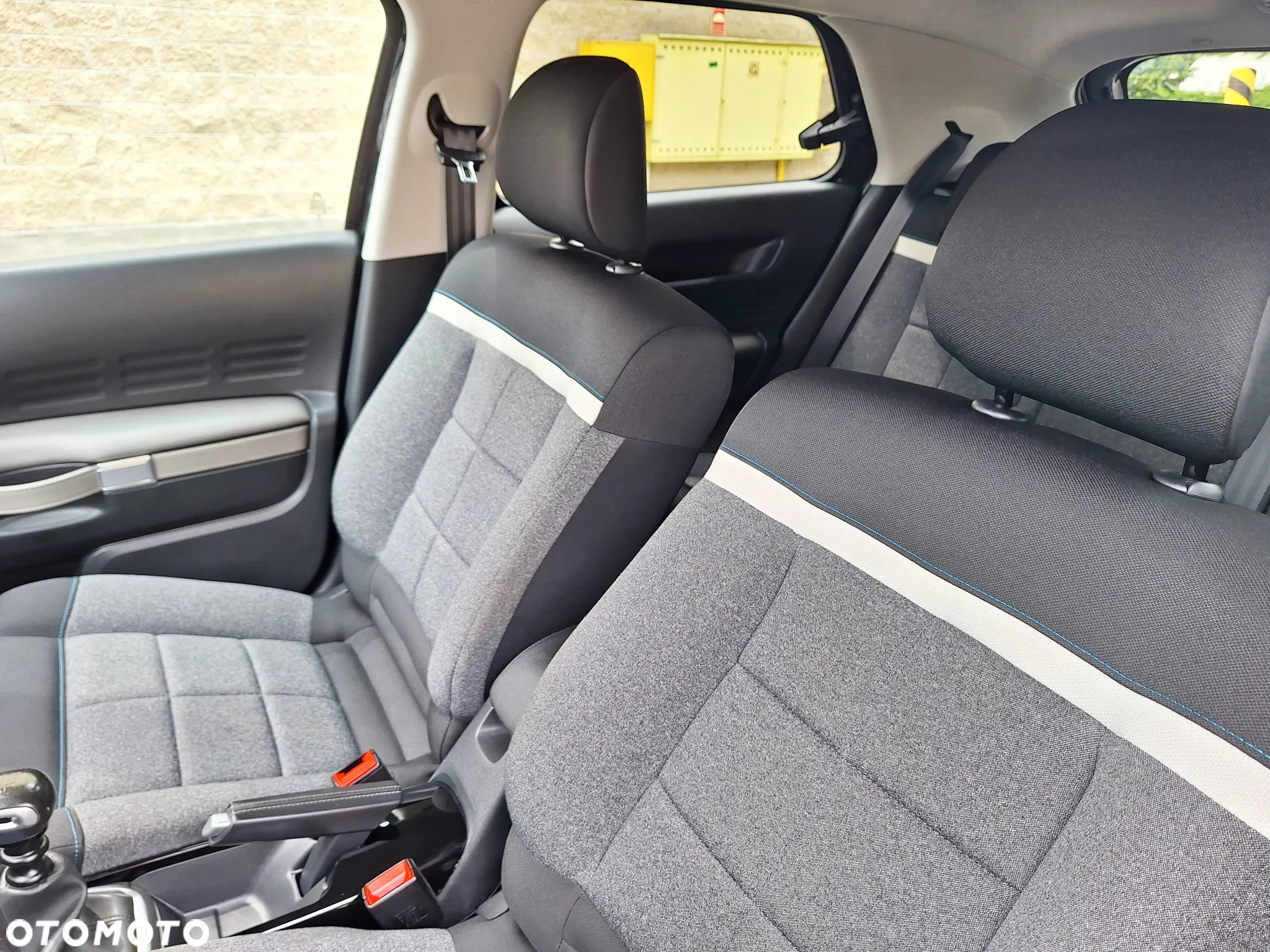 Citroën C4 Cactus 1.2 PureTech Shine S&S - 12