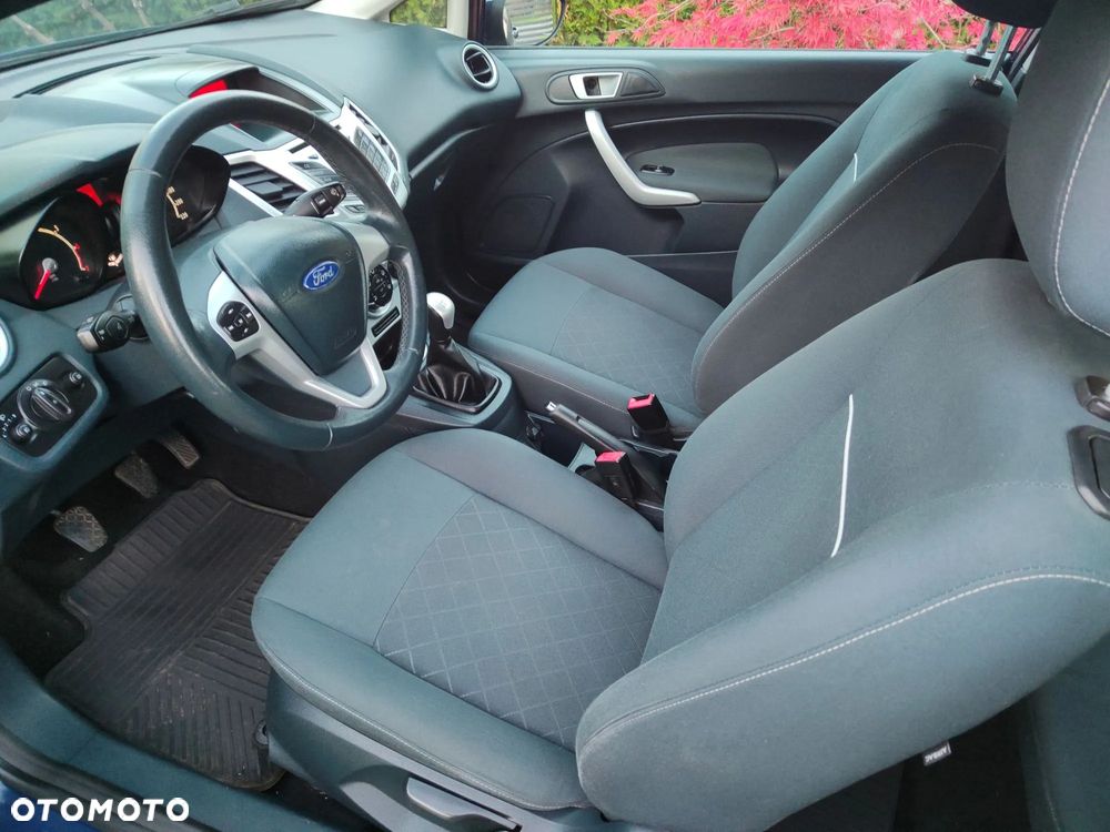 Ford Fiesta 1.25 Champions Edition - 9