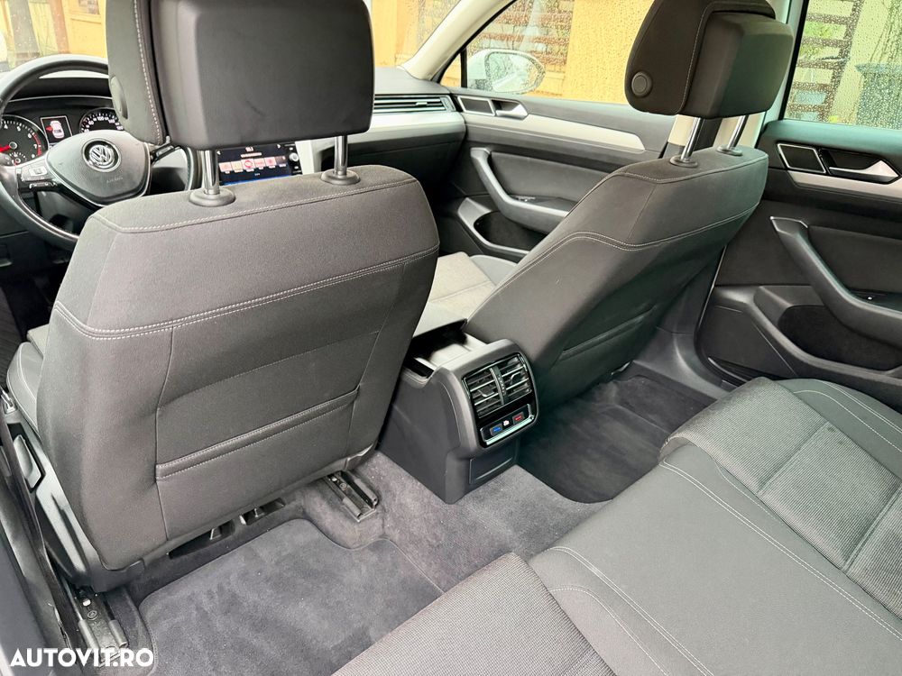 Volkswagen Passat 1.4 TSI ACT Comfortline - 9