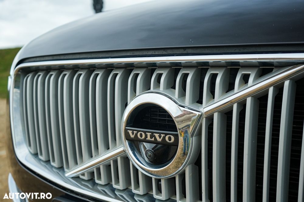 Volvo XC 90 D5 AWD Geartonic First Edition - 8