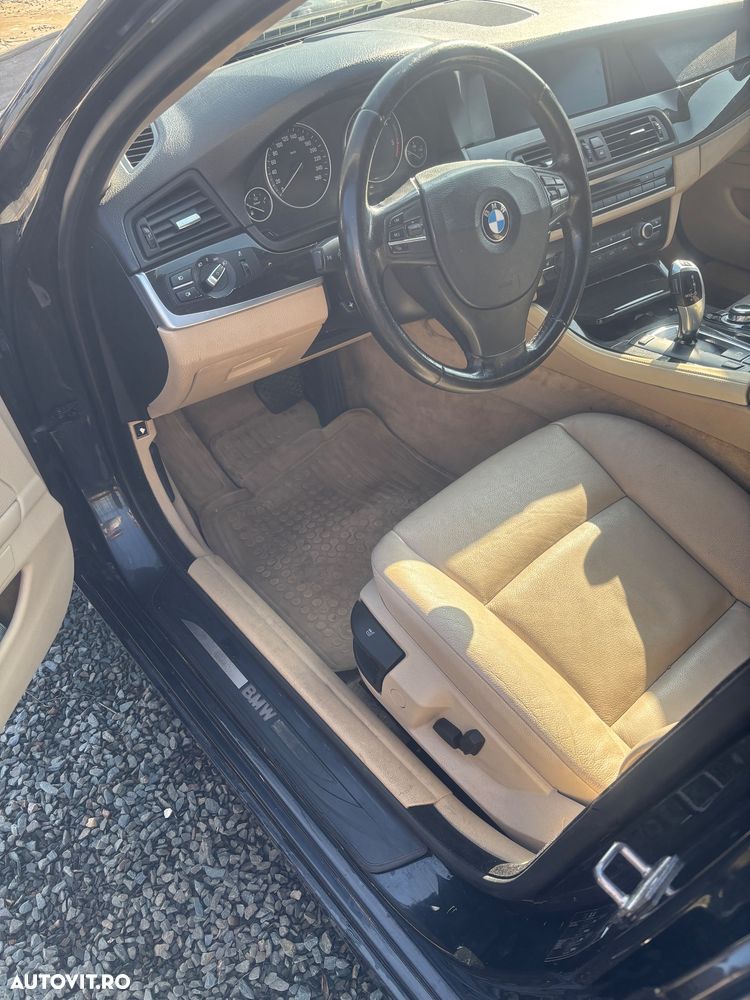 BMW Seria 5 530d Aut. - 10