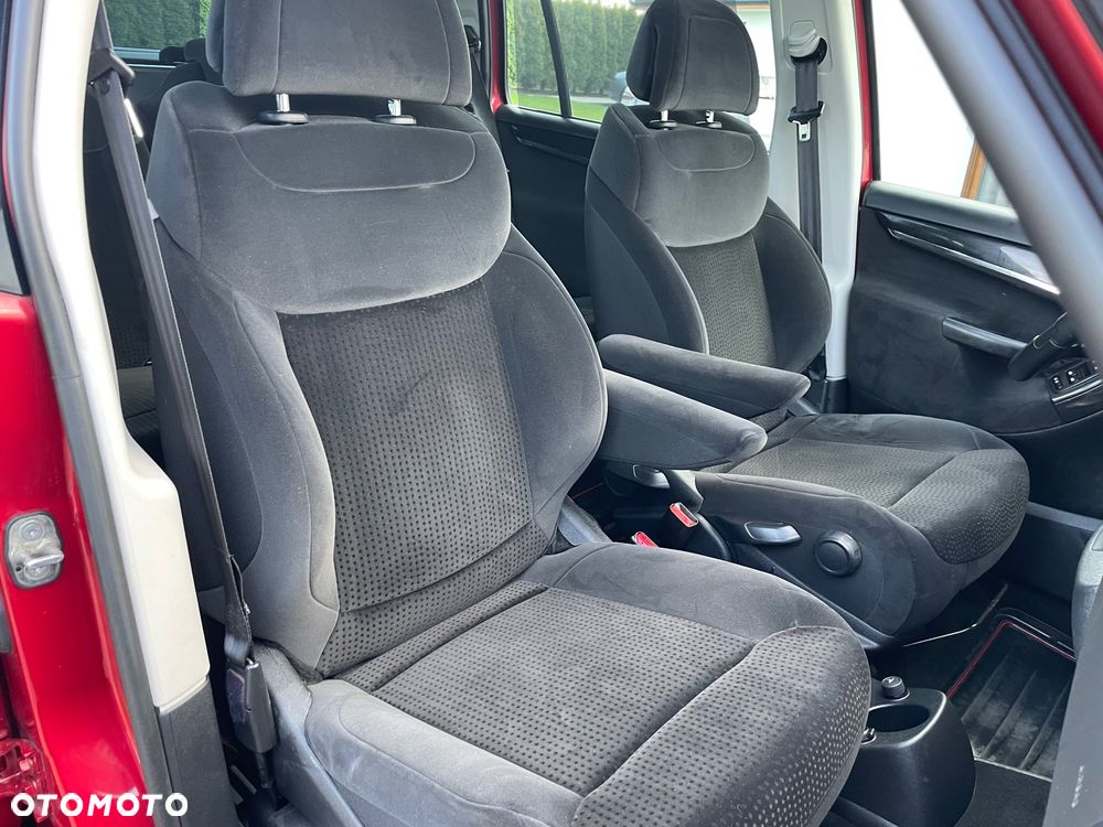 Citroën C4 Grand Picasso 1.6 HDi FAP EGS6 Exclusive - 29