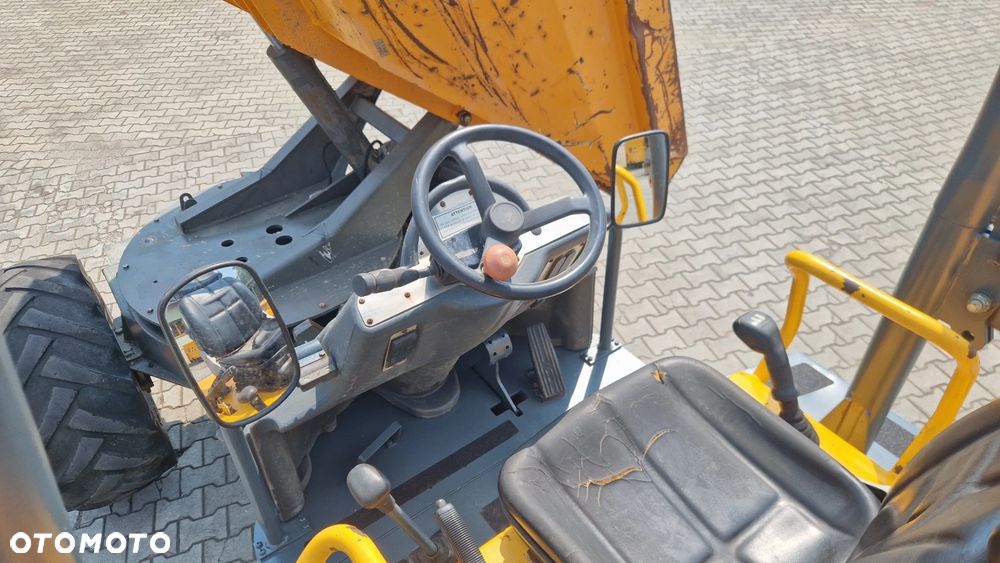 Ausa D 600 APG - 12
