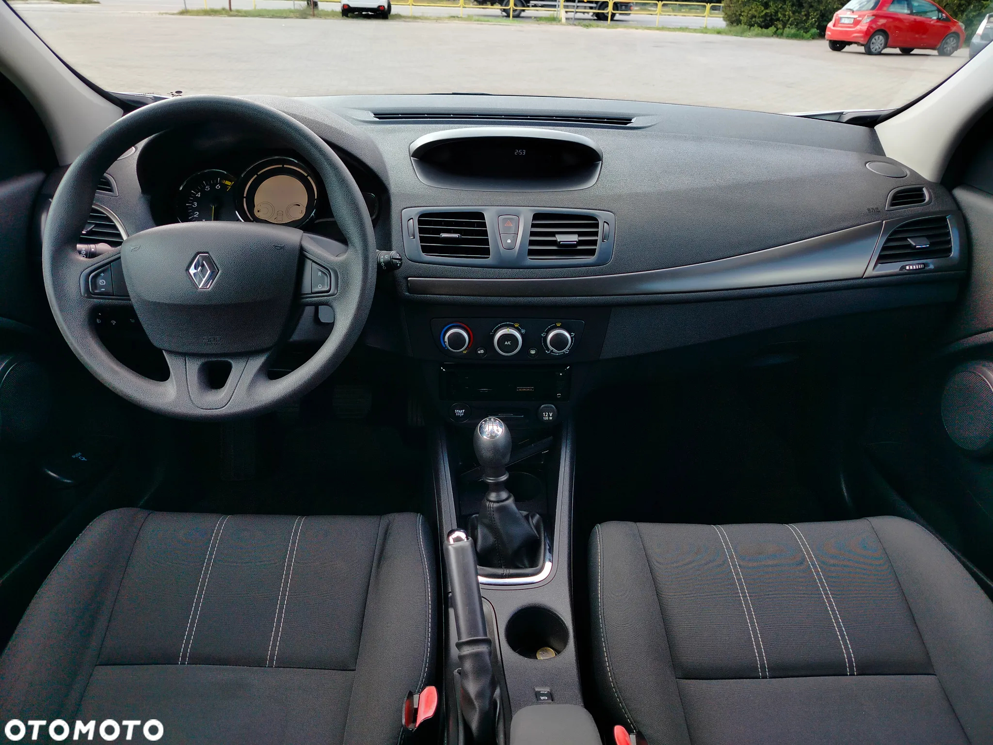 Renault Megane 1.6 16V 110 LIMITED - 19