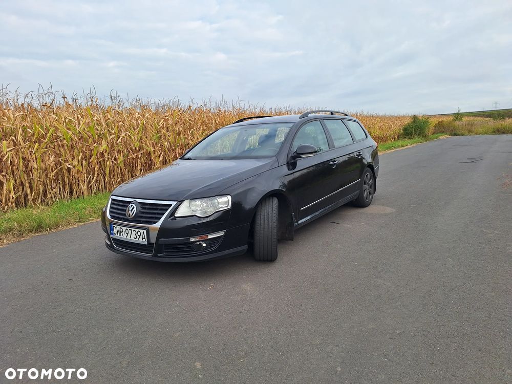 Volkswagen Passat 2.0 TDI Comfortline - 6