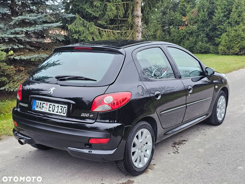 Peugeot 206 plus - 32