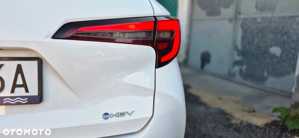 Toyota Corolla 1.8 Hybrid Comfort - 4