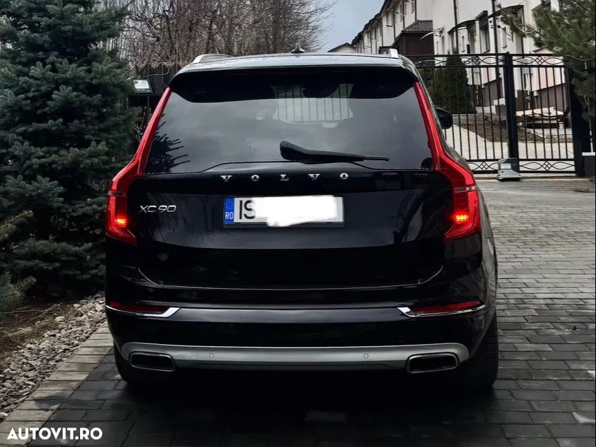 Volvo XC 90 D5 AWD Inscription - 4
