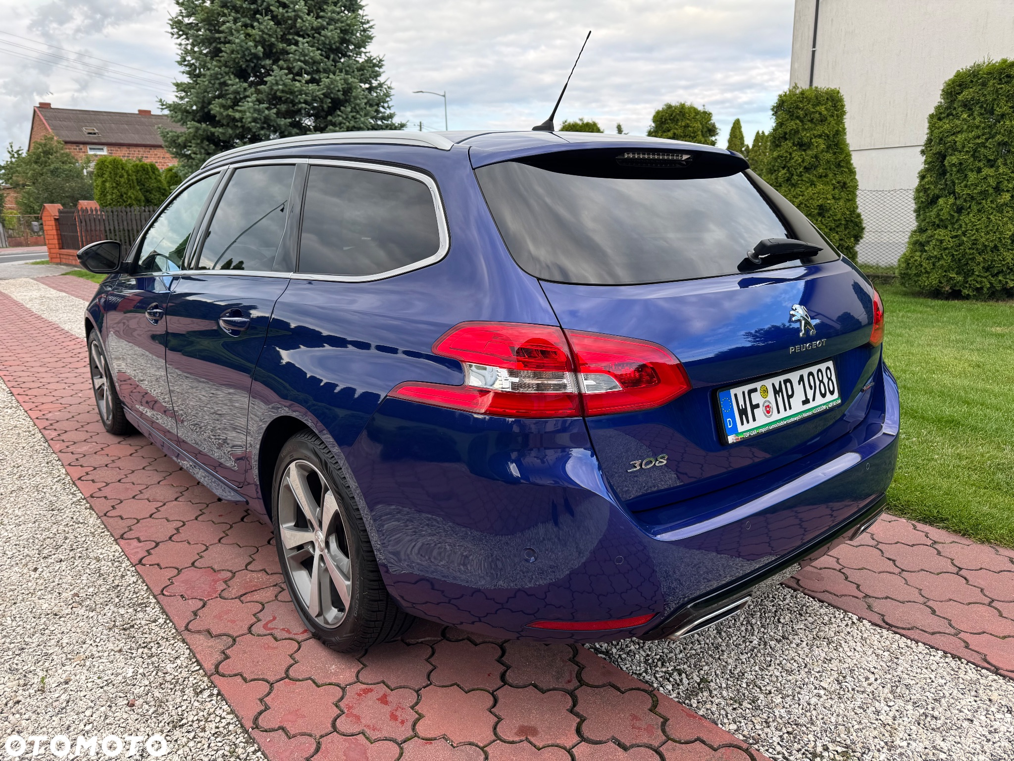 Peugeot 308 BlueHDi FAP 130 EAT8 Stop & Start GT - 3
