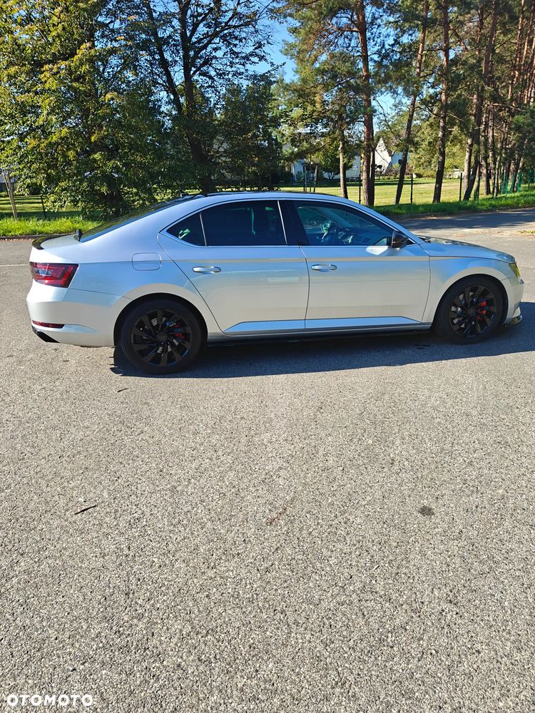 Skoda Superb 2.0 TSI 4x4 L&K DSG - 4