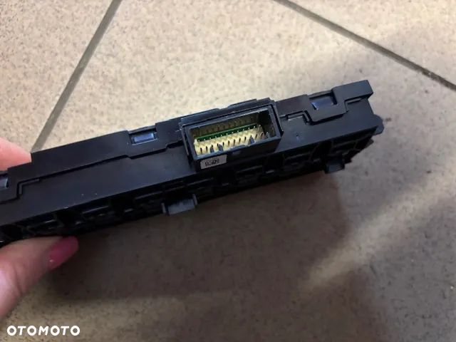 PANEL STEROWANIA PRZEŁĄCZNIK RENAULT CLIO V 283E81798R - 3